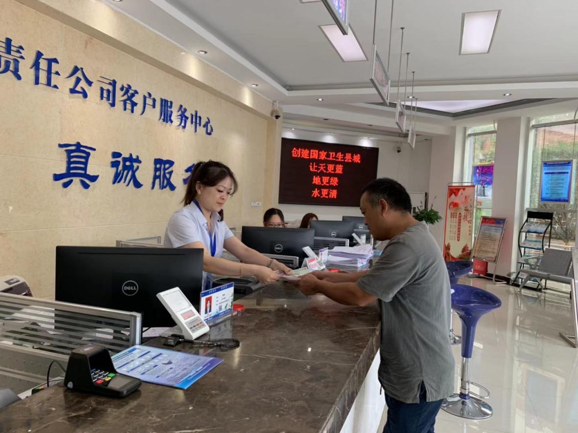 你我手牽手,爭做文明星
