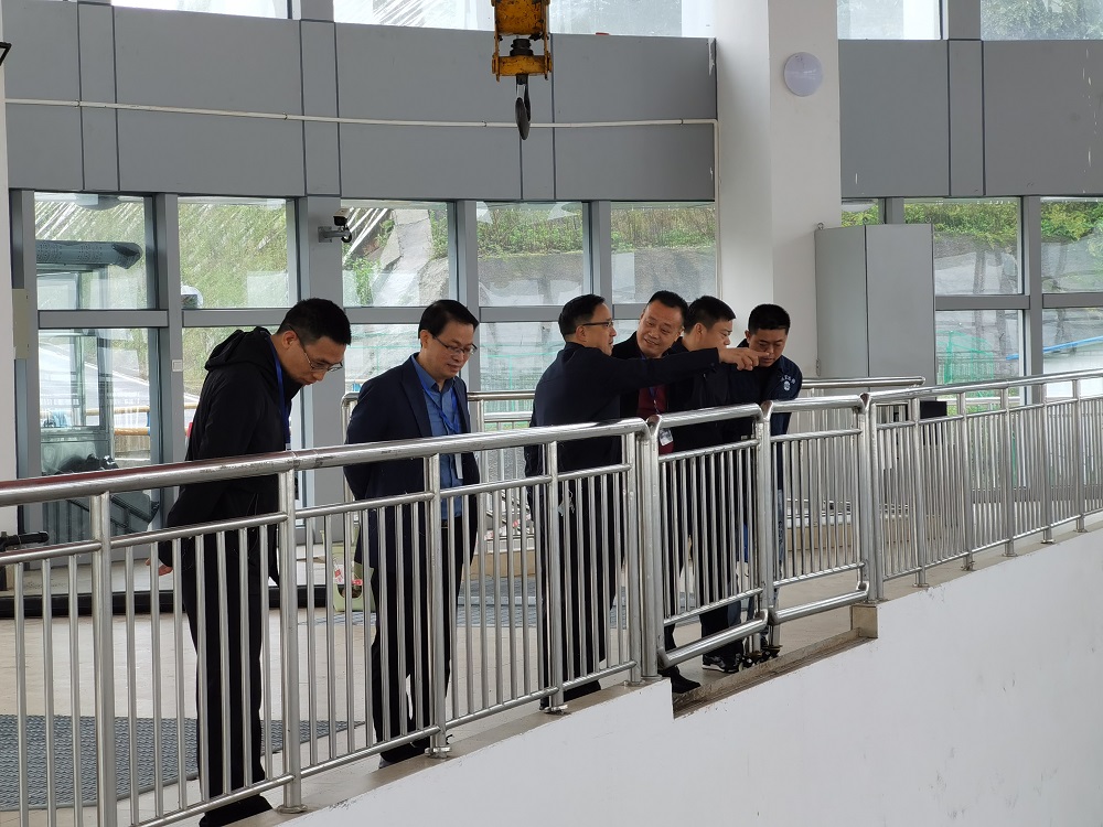 清源水務(wù)集團公司督查菜壩水廠(chǎng)全國衛生城市復審準備工作