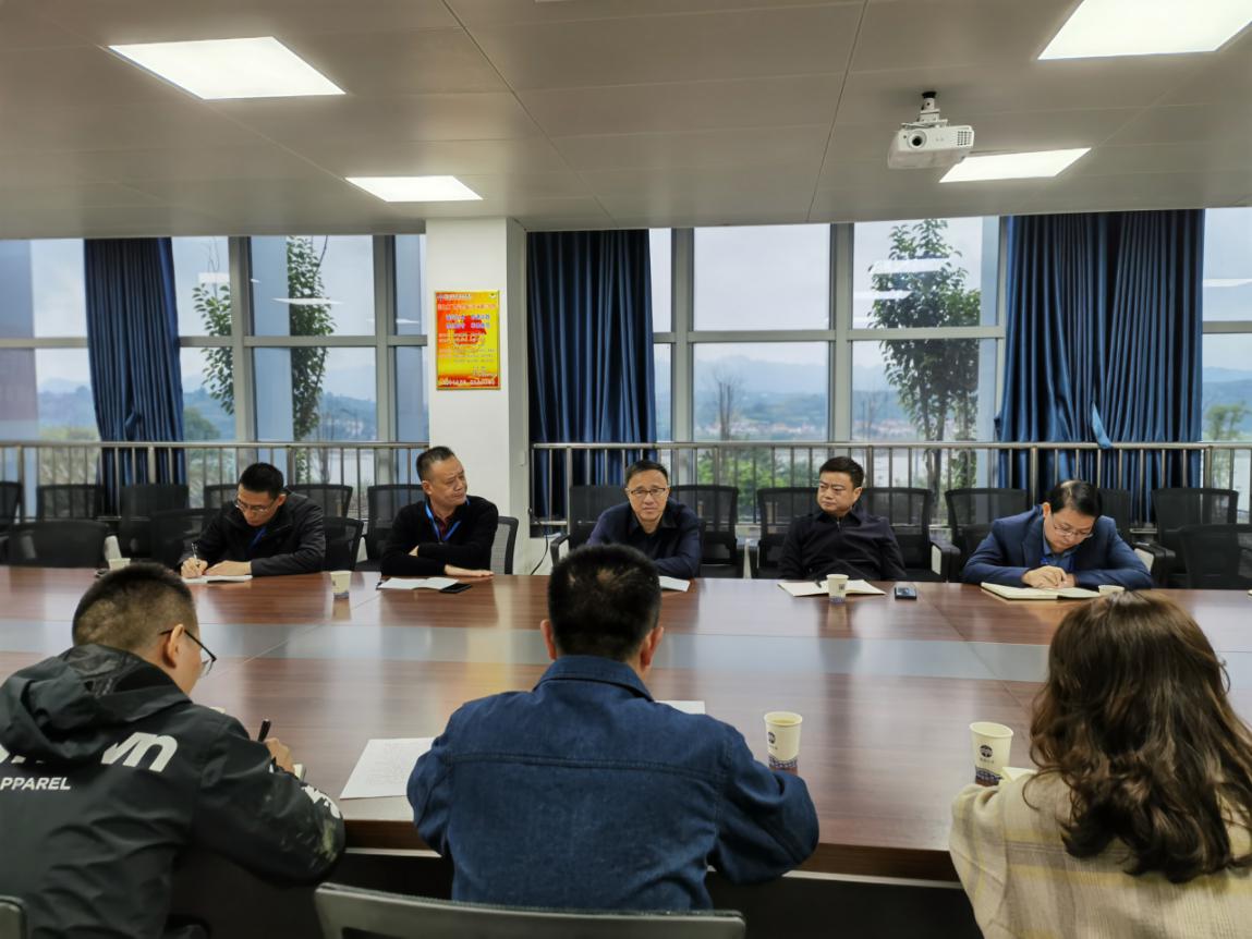 清源水務(wù)集團公司督查菜壩水廠(chǎng)全國衛生城市復審準備工作